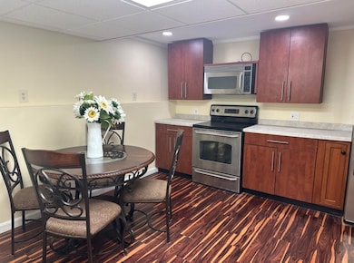 15 Shore Dr, Salem, NH 03079 - photo 2