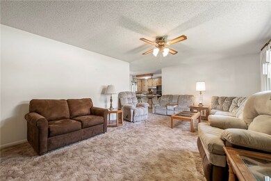 808 W Magnolia St, Rogers, AR 72756 - photo 2