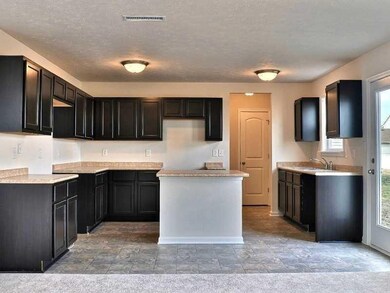 722 W 14th St, Greensburg, IN 47240 - photo 2