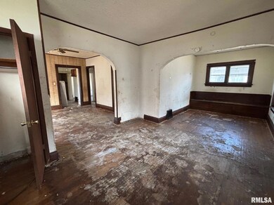 1208 Glenhurst Ct, Rock Island, IL 61201 - photo 4