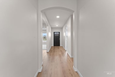 17352 N Sendoa Ave unit Lot 6 Block 9, Nampa, ID 83687 - photo 2