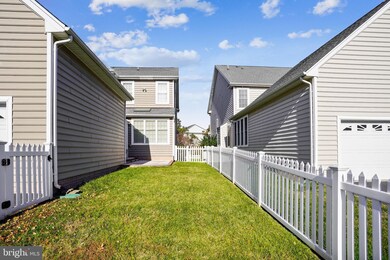 42534 Neighborly Ln, Chantilly, VA 20152 - photo 2