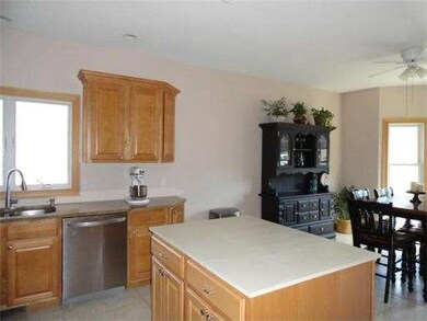 213 Old Warren Rd, Palmer, MA 01069 - photo 7