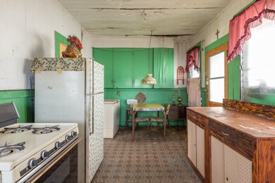 98 Kohola St, Hilo, HI 96720 - photo 5