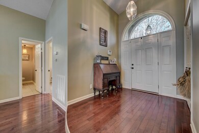 135 Doya Ln, Loudon, TN 37774 - photo 2