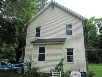 634 Riverside Dr, Florence, MA 01062 - photo 5