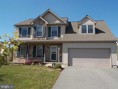 240 Torrey Pines Dr, Mount Wolf, PA 17347 - photo 3