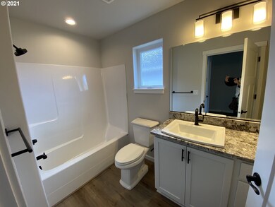 2061 SE Academy St unit 160, Dallas, OR 97338 - photo 7