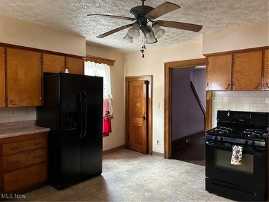 1376 Cherry Ave NE, Canton, OH 44714 - photo 6