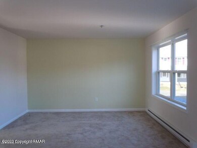 115 Balliet Ct unit 2, Saylorsburg, PA 18353 - photo 5