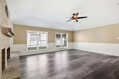 303 Holmes Dr, Slidell, LA 70460 - photo 4