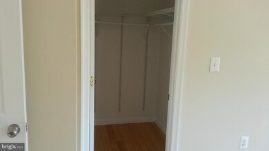 5301 E St SE, Washington, DC 20019 - photo 3