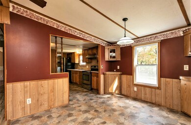 8080 Highway 337, Gravel Switch, KY 40328 - photo 5