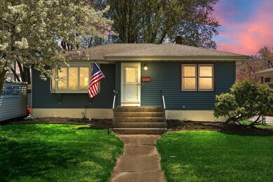 209 W 40th Place, Griffith, IN 46319 - photo 3