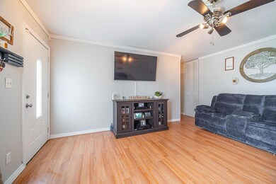 1064 Langtry Avenue-21