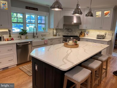 318 Riverview Ave, Annapolis, MD 21403 - photo 3