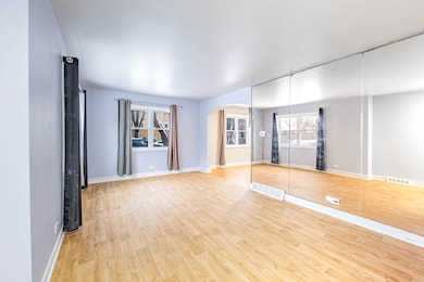 3941 W Ainslie St, Chicago, IL 60625 - photo 3