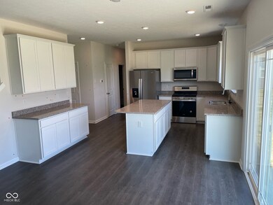 71 Booth St, Whiteland, IN 46184 - photo 3