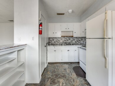 1711 Wichita St unit 14, Houston, TX 77004 - photo 4
