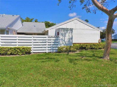 Townhome at 13776 SW 149 Circle Lane. Unit for sal