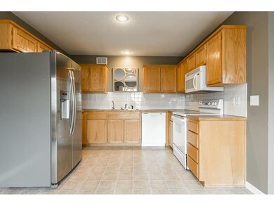 7503 Anderson St, Shawnee, KS 66227 - photo 6