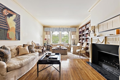 925 Park Ave unit 2A, New York, NY 10028 - photo 4