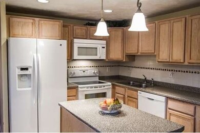 98 Ledgecrest Dr, Worcester, MA 01603 - photo 5