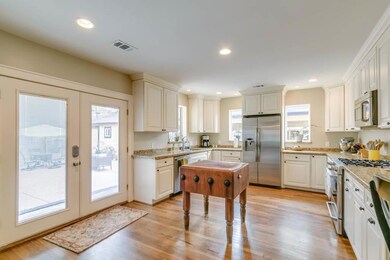 602 Walton St, Houston, TX 77009 - photo 5