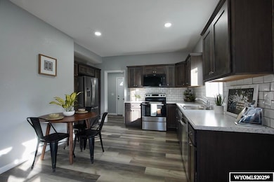 1241 S Fenway St, Casper, WY 82601 - photo 5