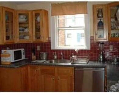 22 Cleveland Rd unit 22, Wellesley Hills, MA 02481 - photo 6