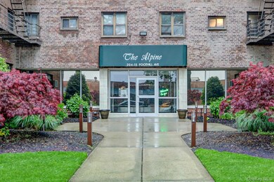 The Alpine unit B53, Hollis, NY 11423 - photo 2