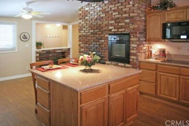 258 Bowling Green Dr, Costa Mesa, CA 92626 - photo 6