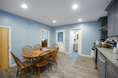 534 S Main St, Woonsocket, RI 02895 - photo 5