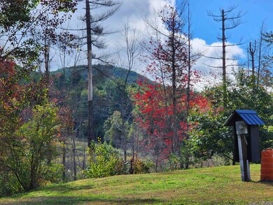 163 Rabbit Hollow Rd, Winchester, NH 03470 - photo 7