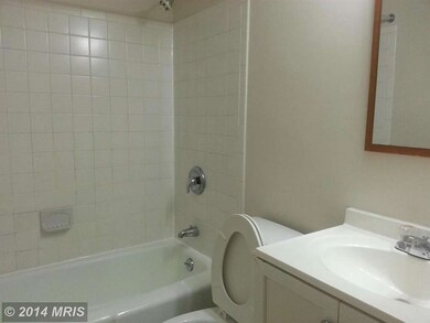 5758B Village Green Dr unit B, Alexandria, VA 22309 - photo 7