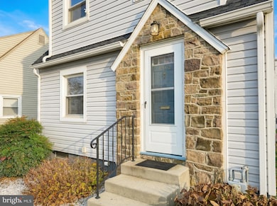 1562 Stanton St, York, PA 17404 - photo 6