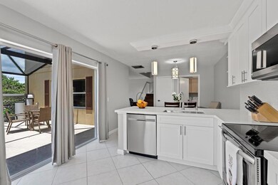 10 Amherst Ct unit D, Royal Palm Beach, FL 33411 - photo 5