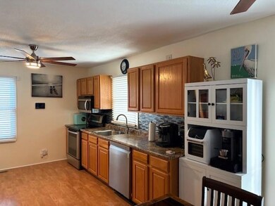 2013 N 5th Ave E, Newton, IA 50208 - photo 2