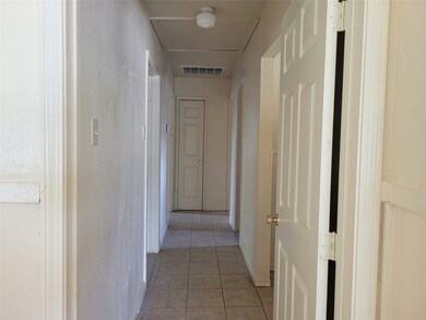 3446 Saint Benedict St, Houston, TX 77021 - photo 7