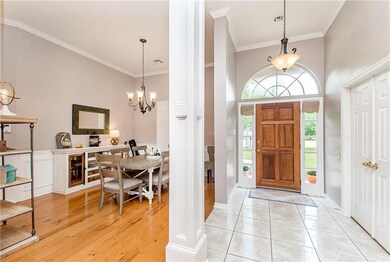 Sunny and inviting foyer