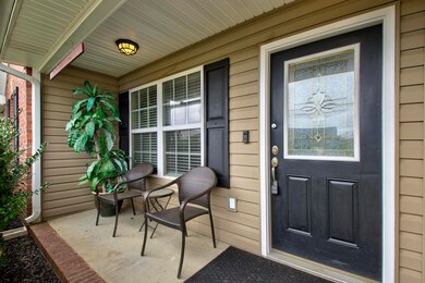 40 Quail Run. porches 1