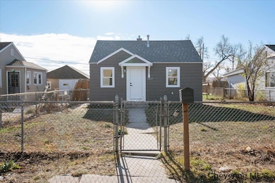 1215 E 7th St, Cheyenne, WY 82007 - photo 2