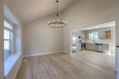 313 SE Onyx Ct, Lees Summit, MO 64063 - photo 7