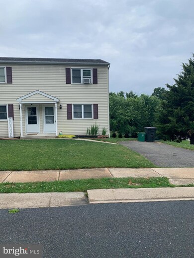 1090 Cloverton Dr, Columbia, PA 17512 - photo 2