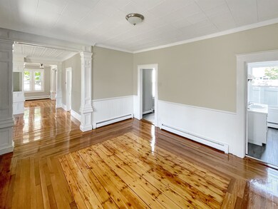 137-139 Tolles St, Nashua, NH 03064 - photo 5