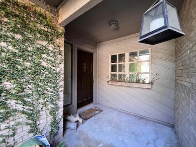 4217 Creek Ledge unit 123, Austin, TX 78731 - photo 2