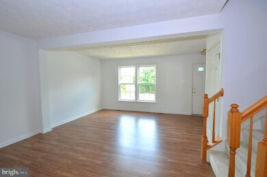 9855 Bayline Cir, Owings Mills, MD 21117 - photo 3