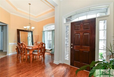 Front entry way and formal dinning area