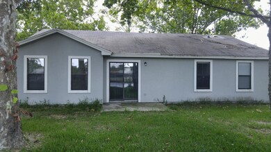 8140 Corky Ct E, Jacksonville, FL 32244 - photo 4