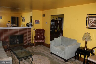 1000 Ray Rd, Hyattsville, MD 20783 - photo 3